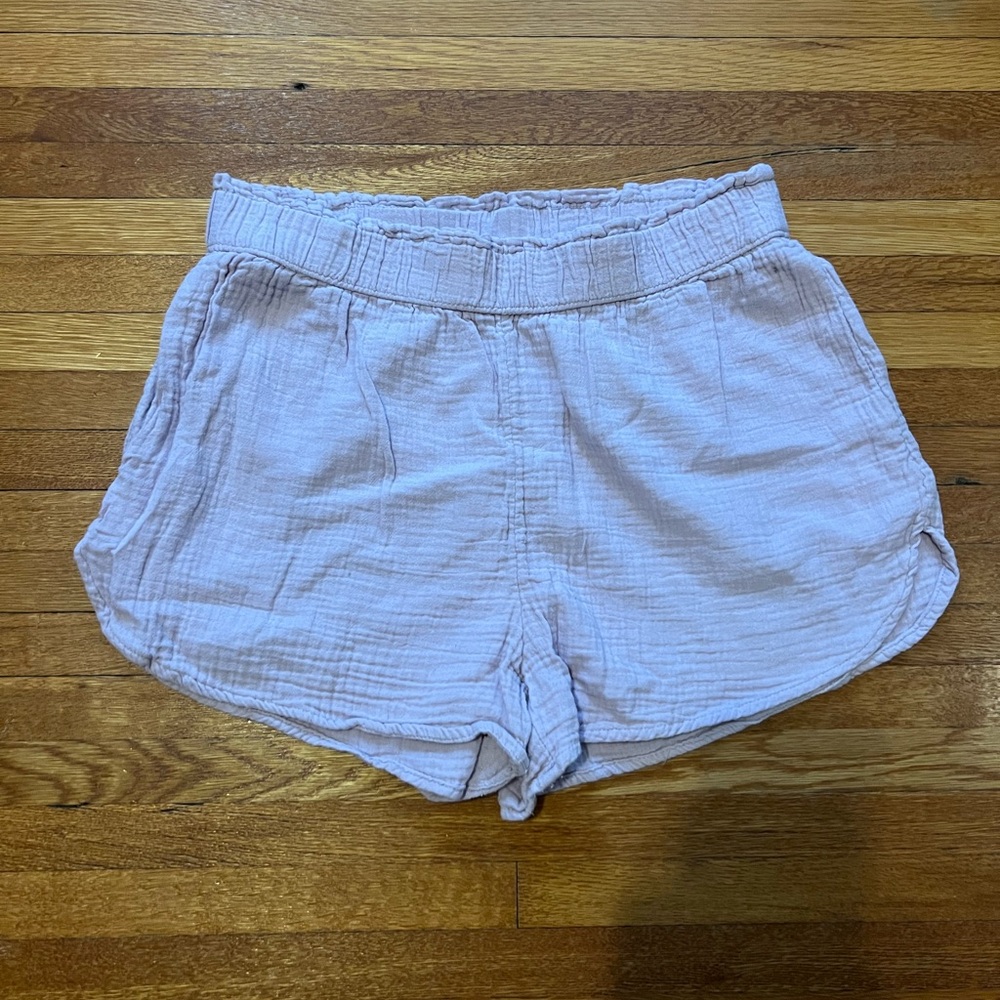 Universal Thread Purple flowy shorts